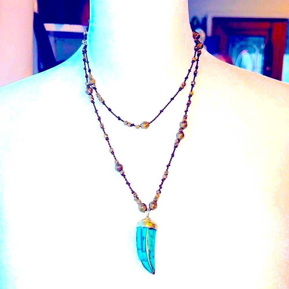 💠NWOT💠Gold Inlay Turquoise Italian Horn Necklace💠 - Picture 4 of 10